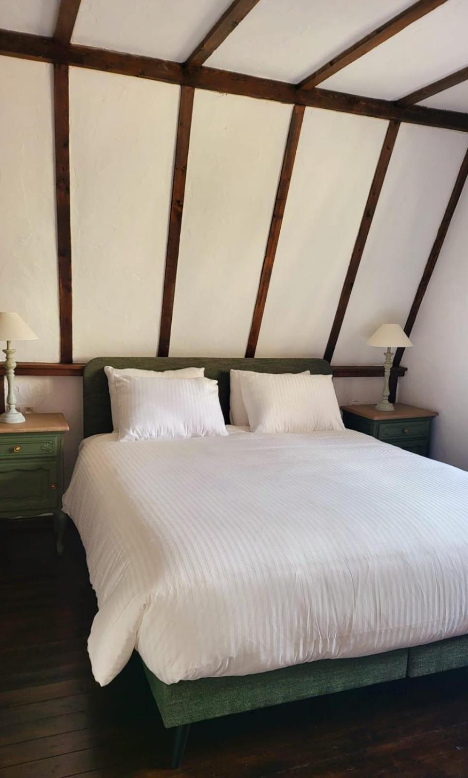 Hotel De Pelgrim Tongeren Esterno foto